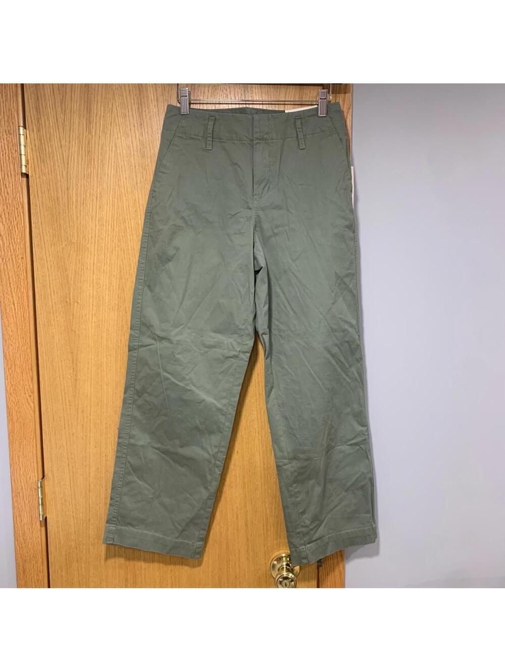 A New Day Straight High Rise Green Pants - Size 2
